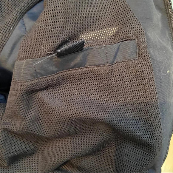 Tommy Hilfiger  men’s hooded navy blue‎ windbreaker jacket in size small - Picture 13 of 13